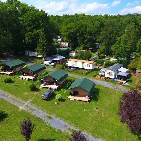 Lüks kamp alanı Safari Tent At Camping Le Roptai